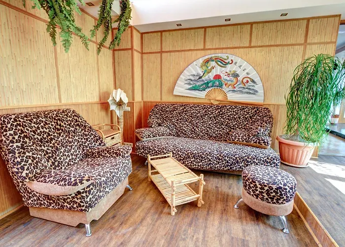 Riviera Apartments - уединенный отдых у моря